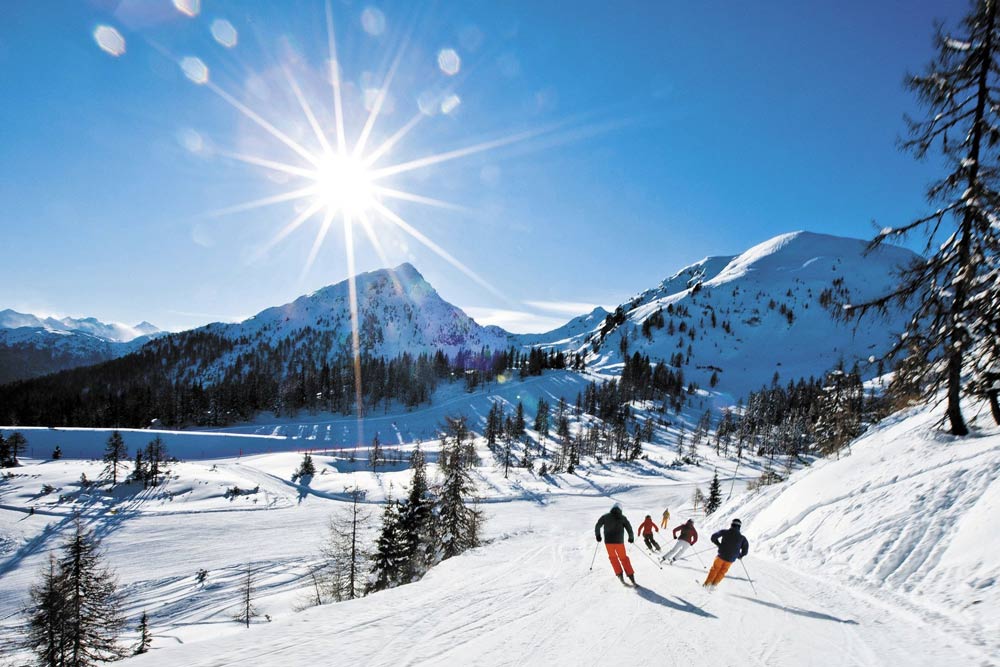 Новый Год 2023 на горнолыжных курортах Челябинска
