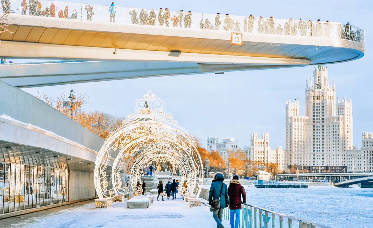 Как встретить Новый 2023 год в Москве - парк "Зарядье"