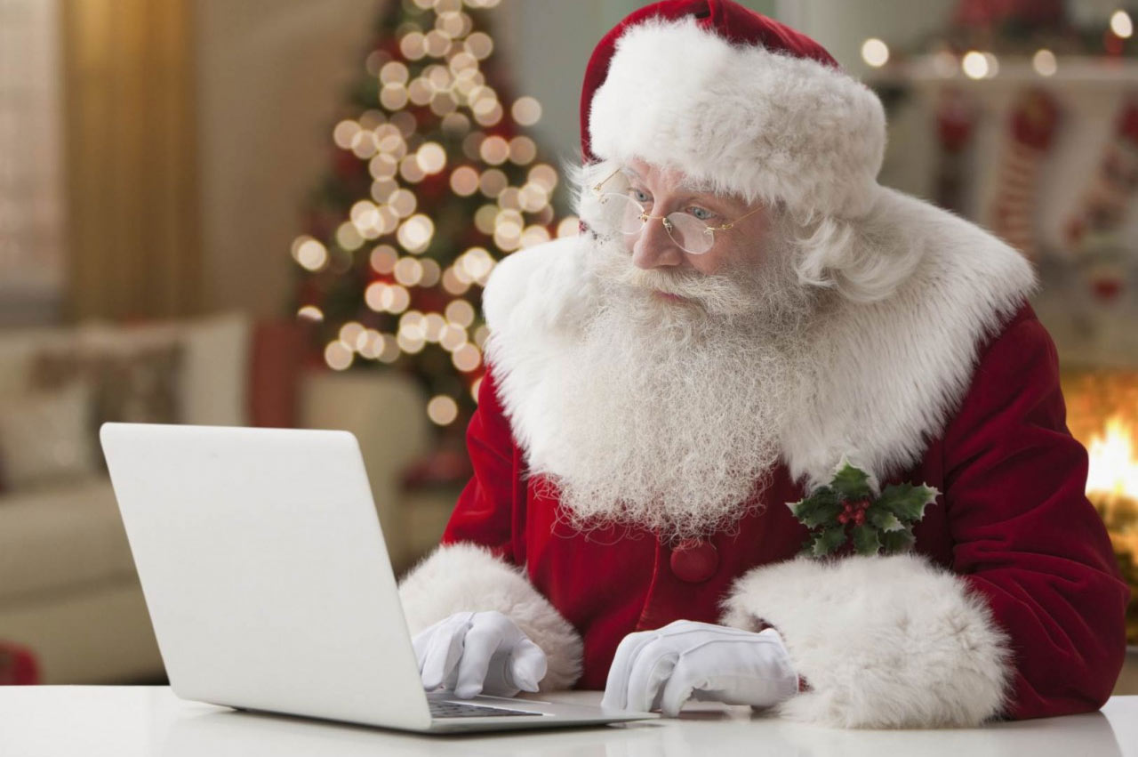 Дед Мороз пишет электронное письмо